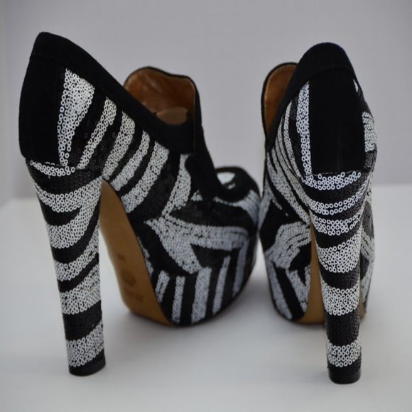 NIB $750 Viktor & Rolf runway zebra sequins shoes. IT 37 US 6 - Picture 4 of 10